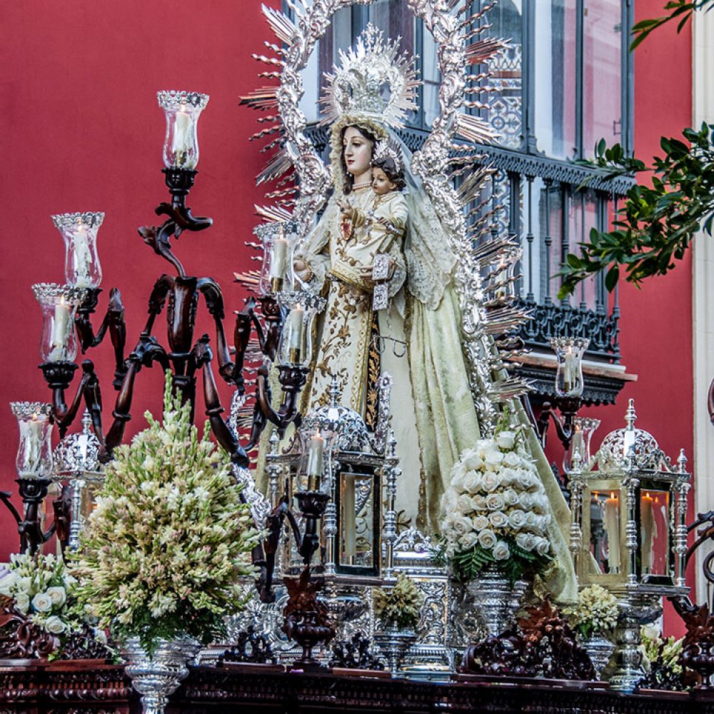 AYUNTAMIENTO, POLICÍA LOCAL, PROTECCIÓN CIVIL, CONSEJO DE HERMANDADES Y LA HERMANDAD DE LOS DESAMPARADOS SE REÚNEN PARA COORDINAR LA PROCESIÓN DE LA VIRGEN DE LAS MERCEDES